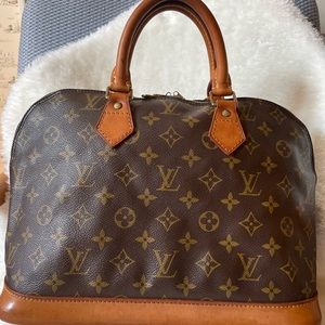 Louis Vuitton Alma MM Bag